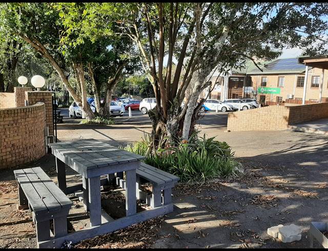 88M² OFFICE TO LET IN HILLCREST CENTRAL
